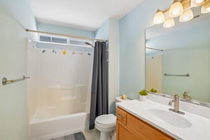 SE 24th St-S1706-038.jpg