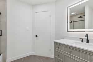 Abington Ct-S0308-043.jpg