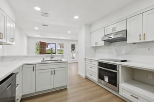 Abington Ct-L0308-017.jpg