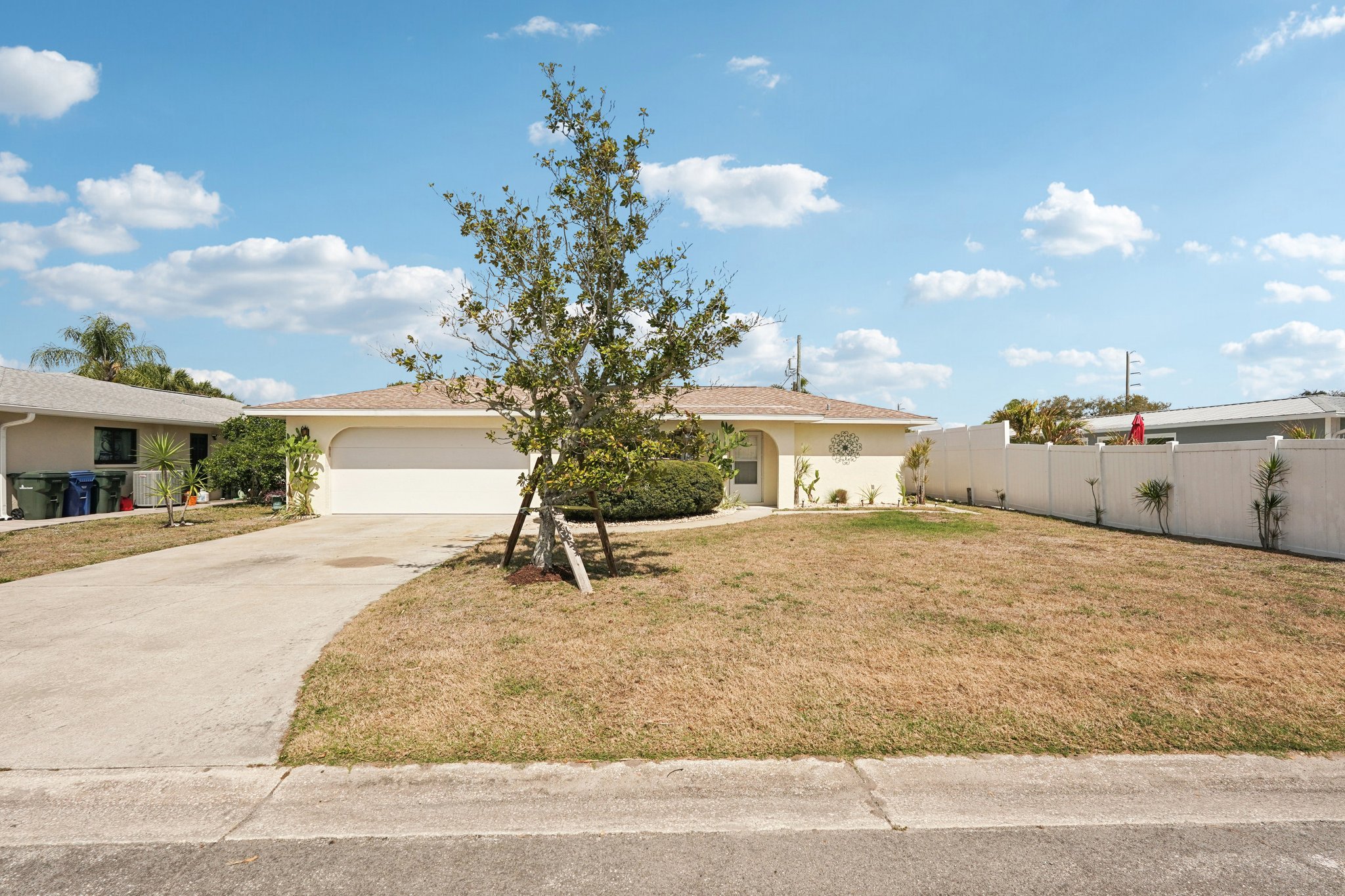 Bayonne St-S0603-003.jpg