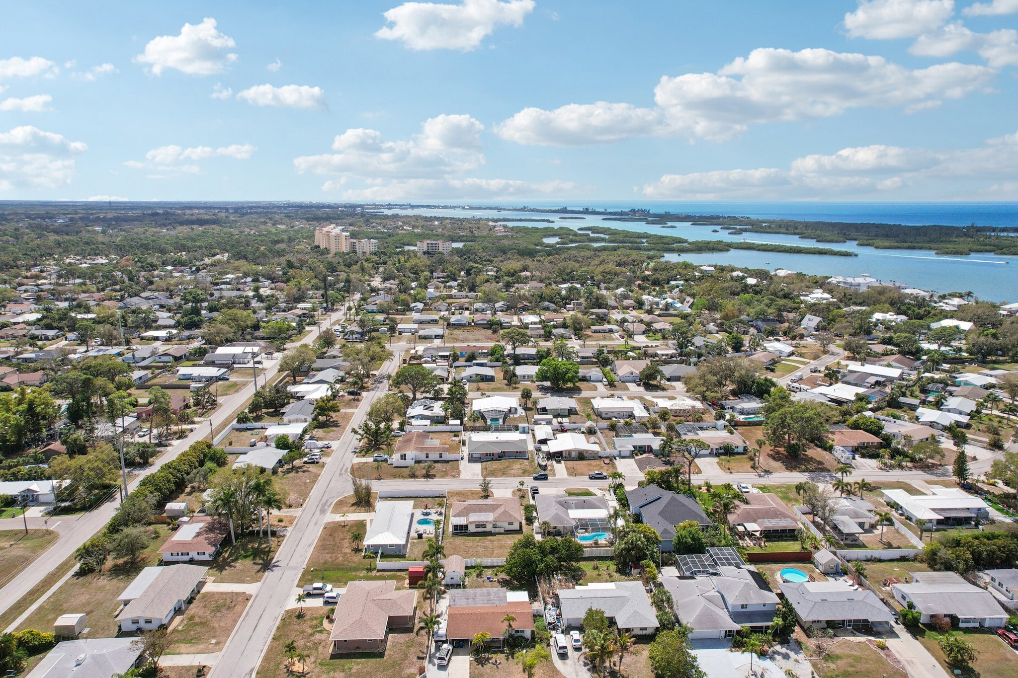 Bayonne St-S0603-048.jpg
