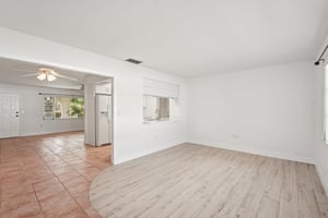 Bayonne St-S0603-026.jpg