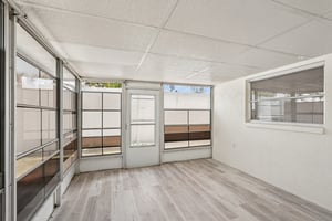 Bayonne St-S0603-033.jpg