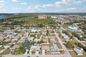 Bayonne St-S0603-045.jpg