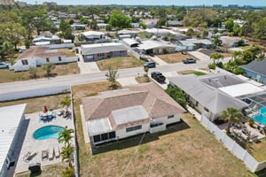 Bayonne St-S0603-051.jpg