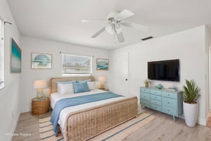 Bayonne St-S0603-016 virtually staged.jpeg