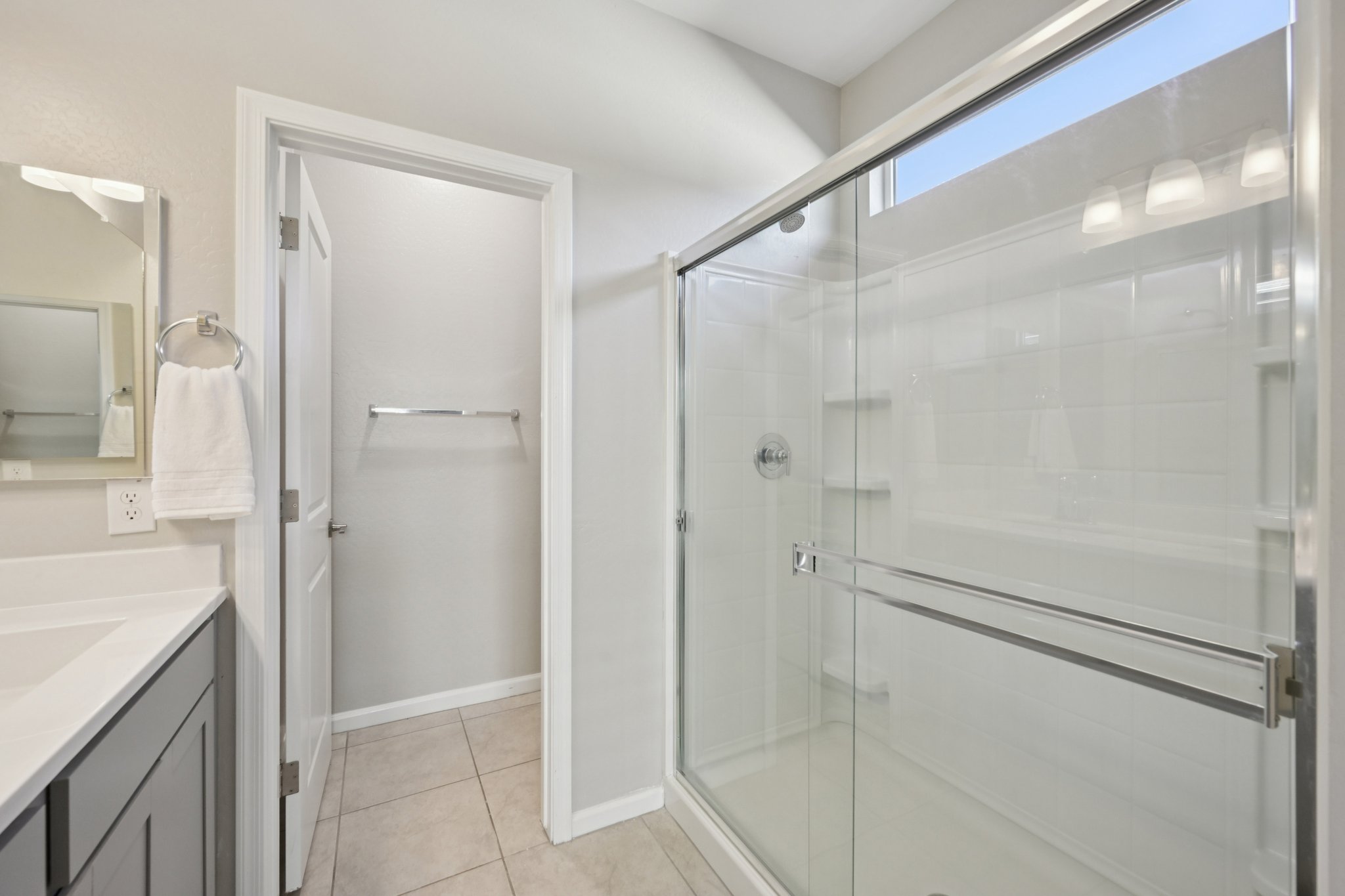 W Via De Luna Dr-S1701-027.jpg