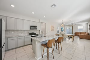 W Via De Luna Dr-S1701-014.jpg