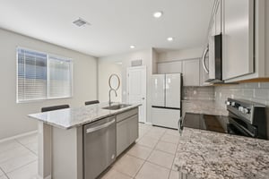 W Via De Luna Dr-S1701-018.jpg