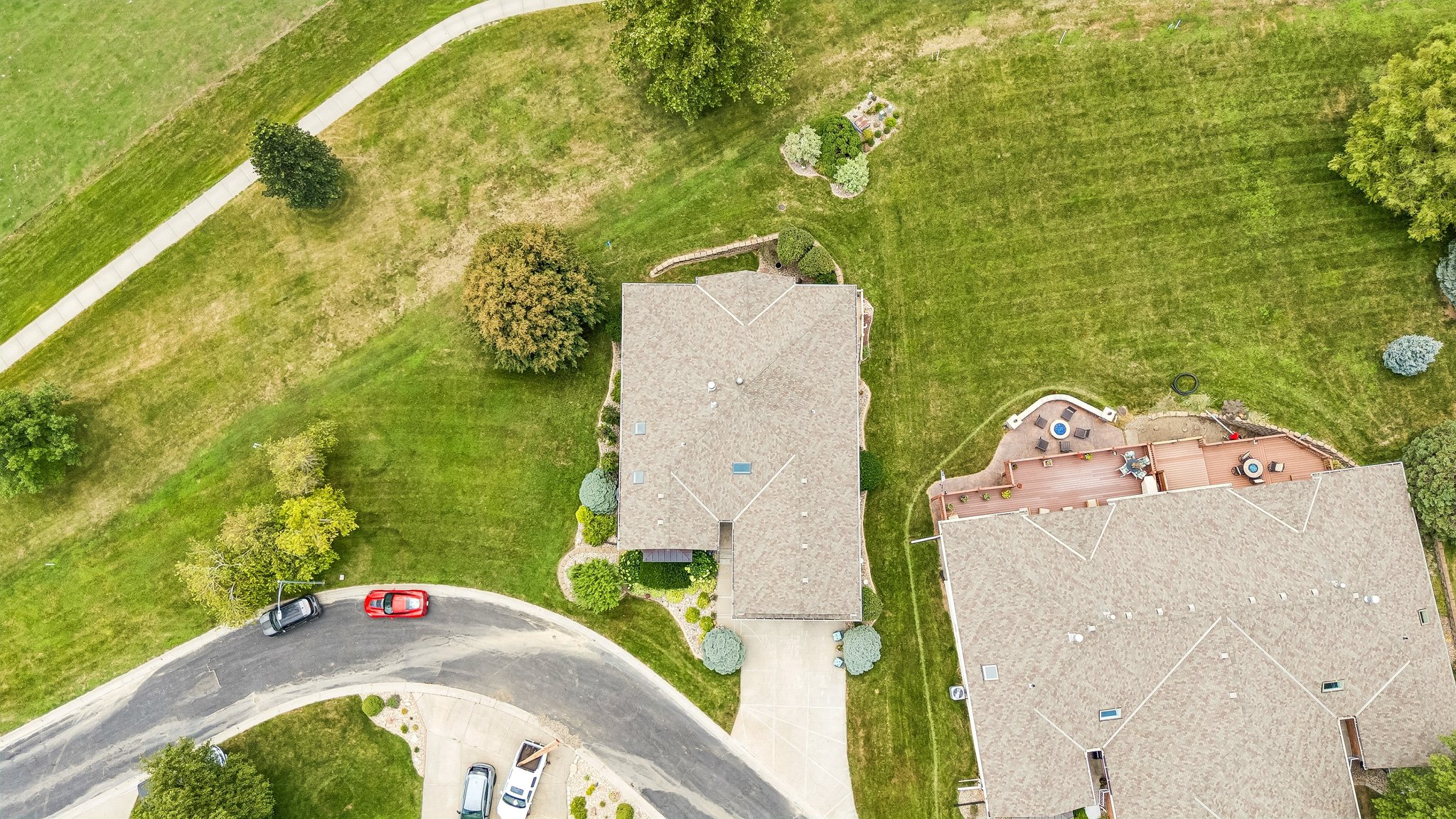 9537 - 17419 Riviera Dr - 007.jpg