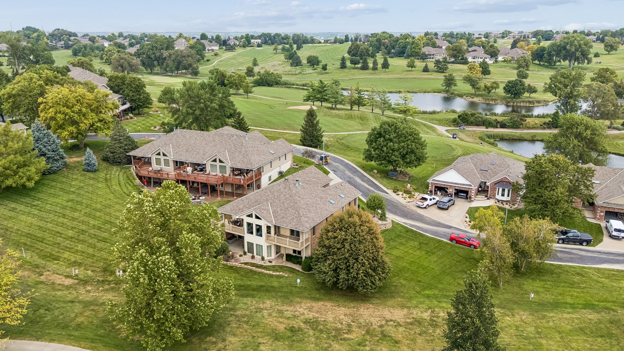 9537 - 17419 Riviera Dr - 015.jpg