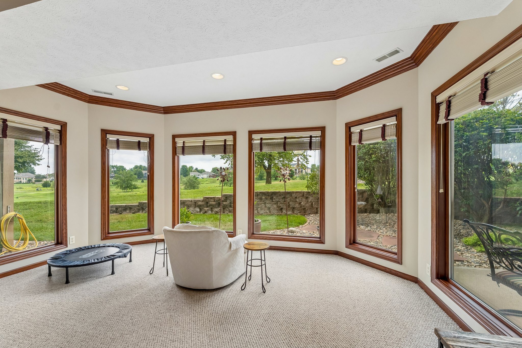 17419 Riviera Dr_013.jpg