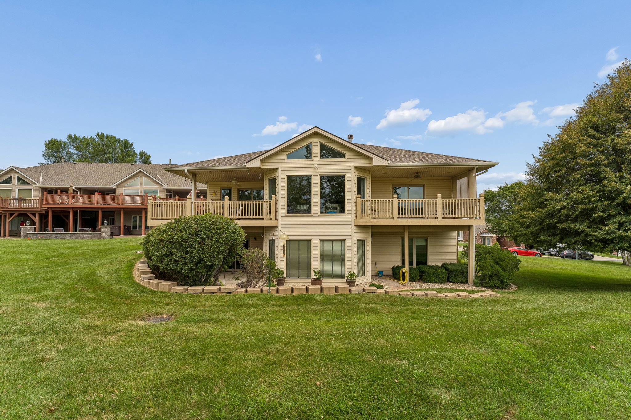 17419 Riviera Dr_040.jpg