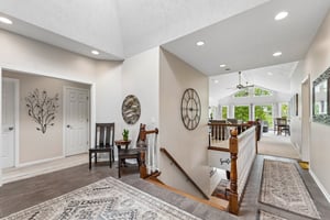 17419 Riviera Dr_004.jpg