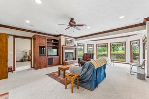 17419 Riviera Dr_011.jpg