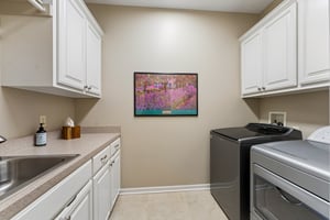 17419 Riviera Dr_028.jpg
