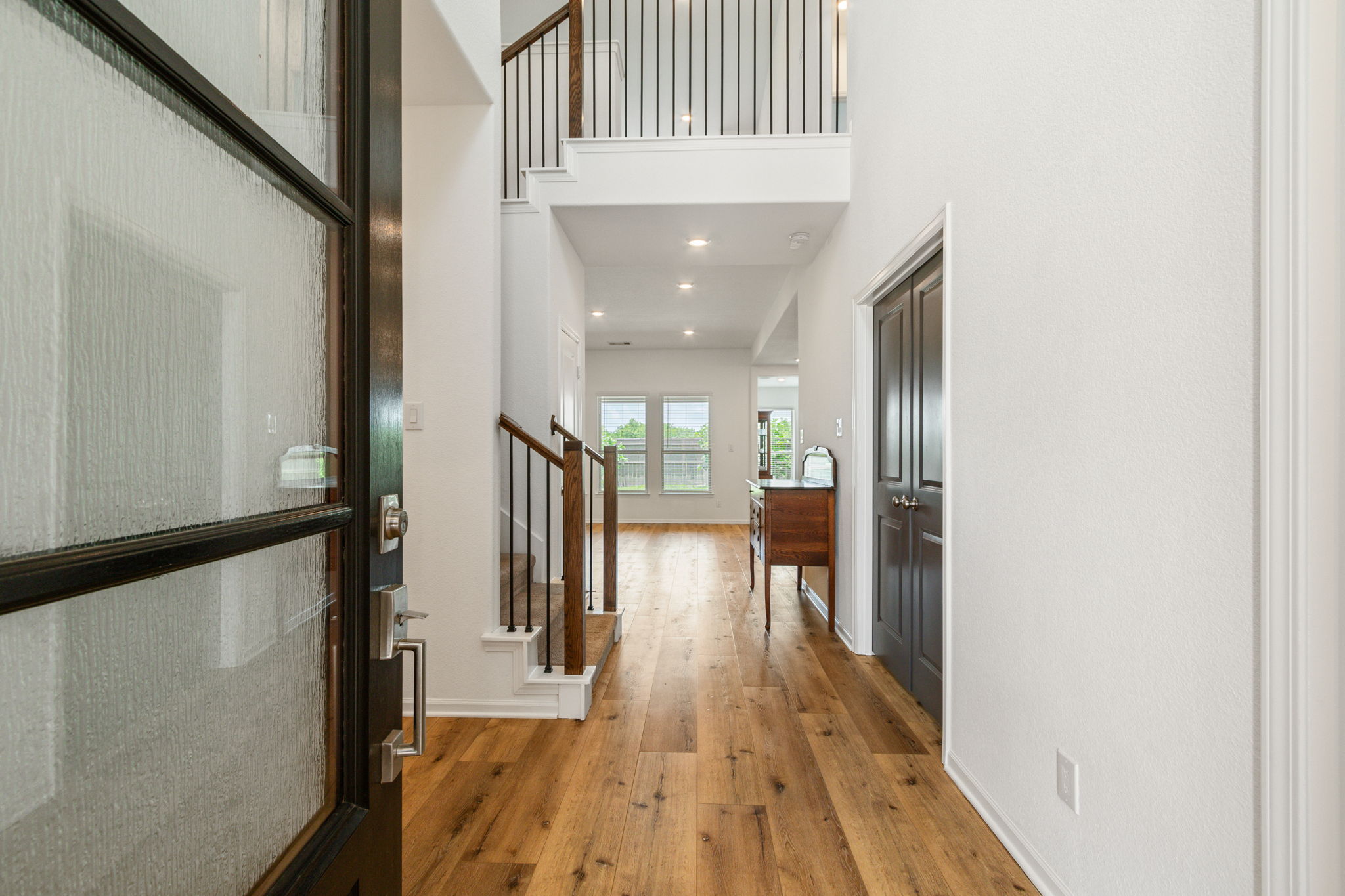 Entry/Foyer