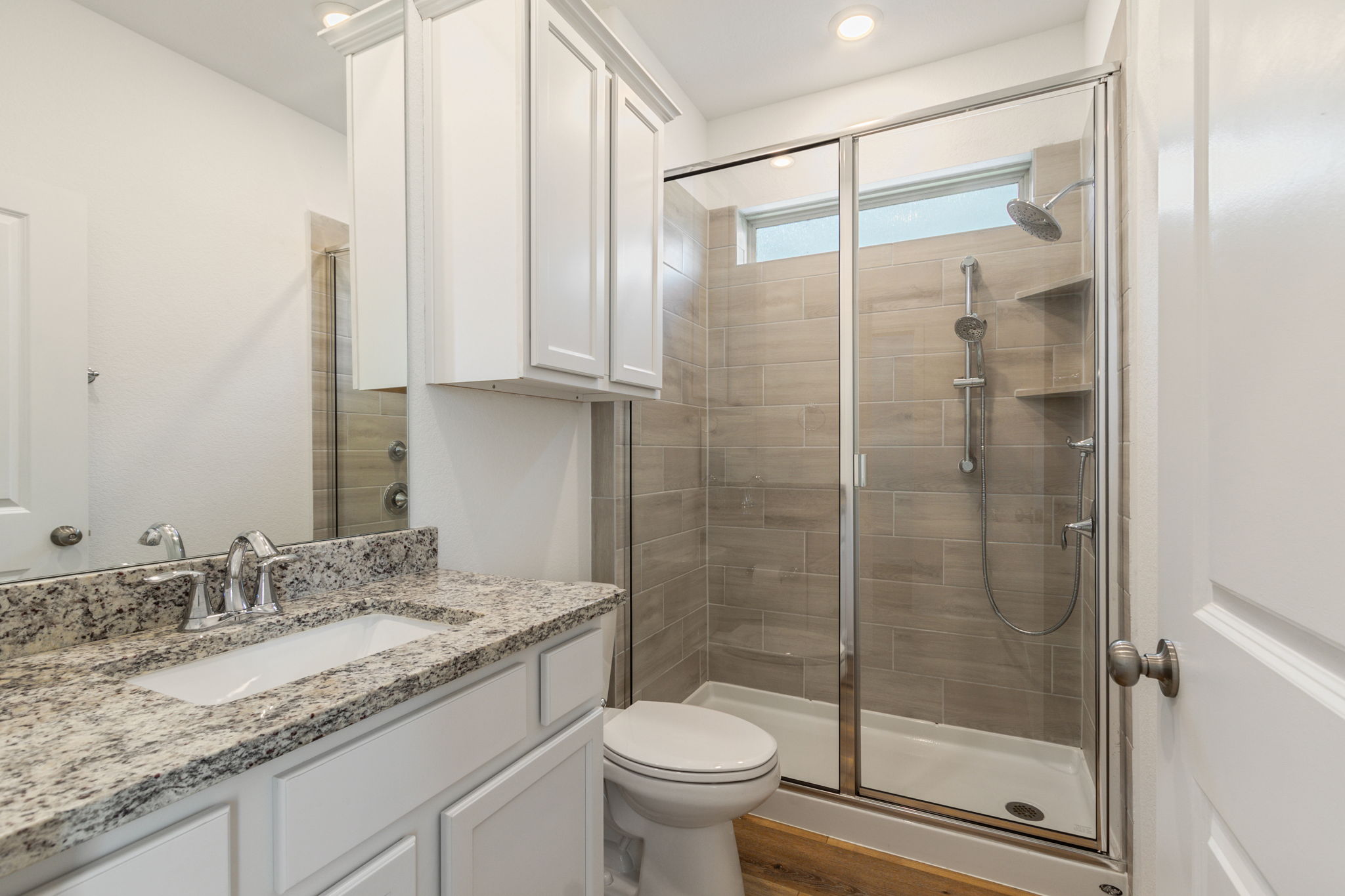 En Suite Bath