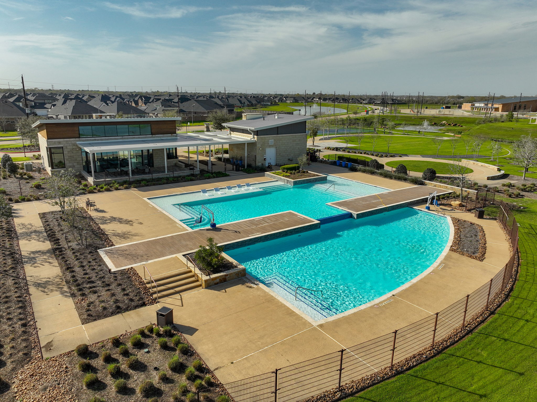 Club House & Pool