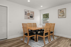 Dining 4