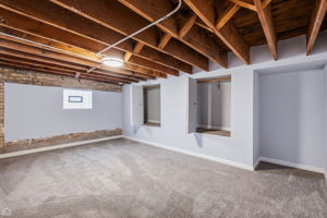 1742 N Mozart St_011