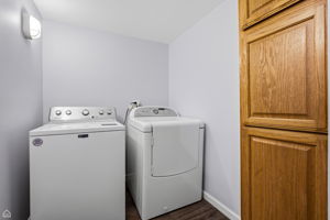 1742 N Mozart St_017