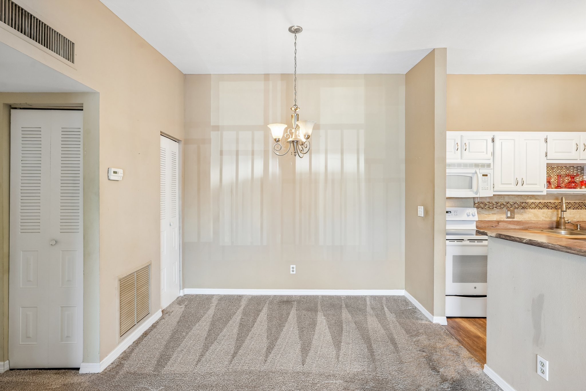 Birchwood Ln 5-S2609-009.jpg
