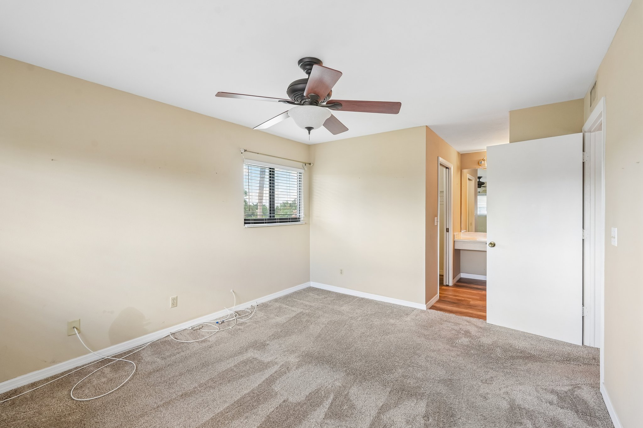 Birchwood Ln 5-S2609-022.jpg
