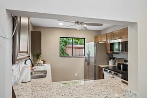 Birchwood Ln 5-2609-905.jpg