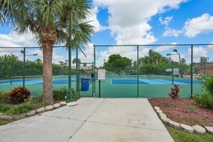Birchwood Ln 5-2609-913.jpg