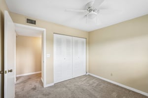 Birchwood Ln 5-S2609-020.jpg