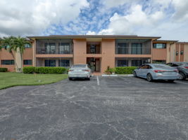 17421 Birchwood Ln #4-4