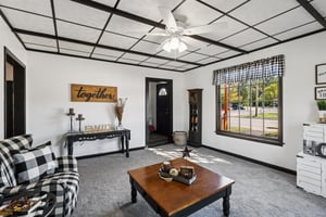 W Prospect Rd-S0210-008.jpg