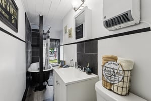 W Prospect Rd-S0210-025.jpg