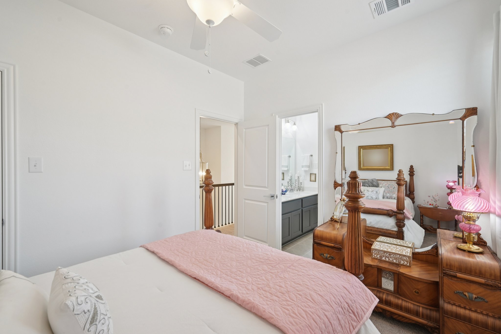 Everglades Dr-S2802-046.jpg