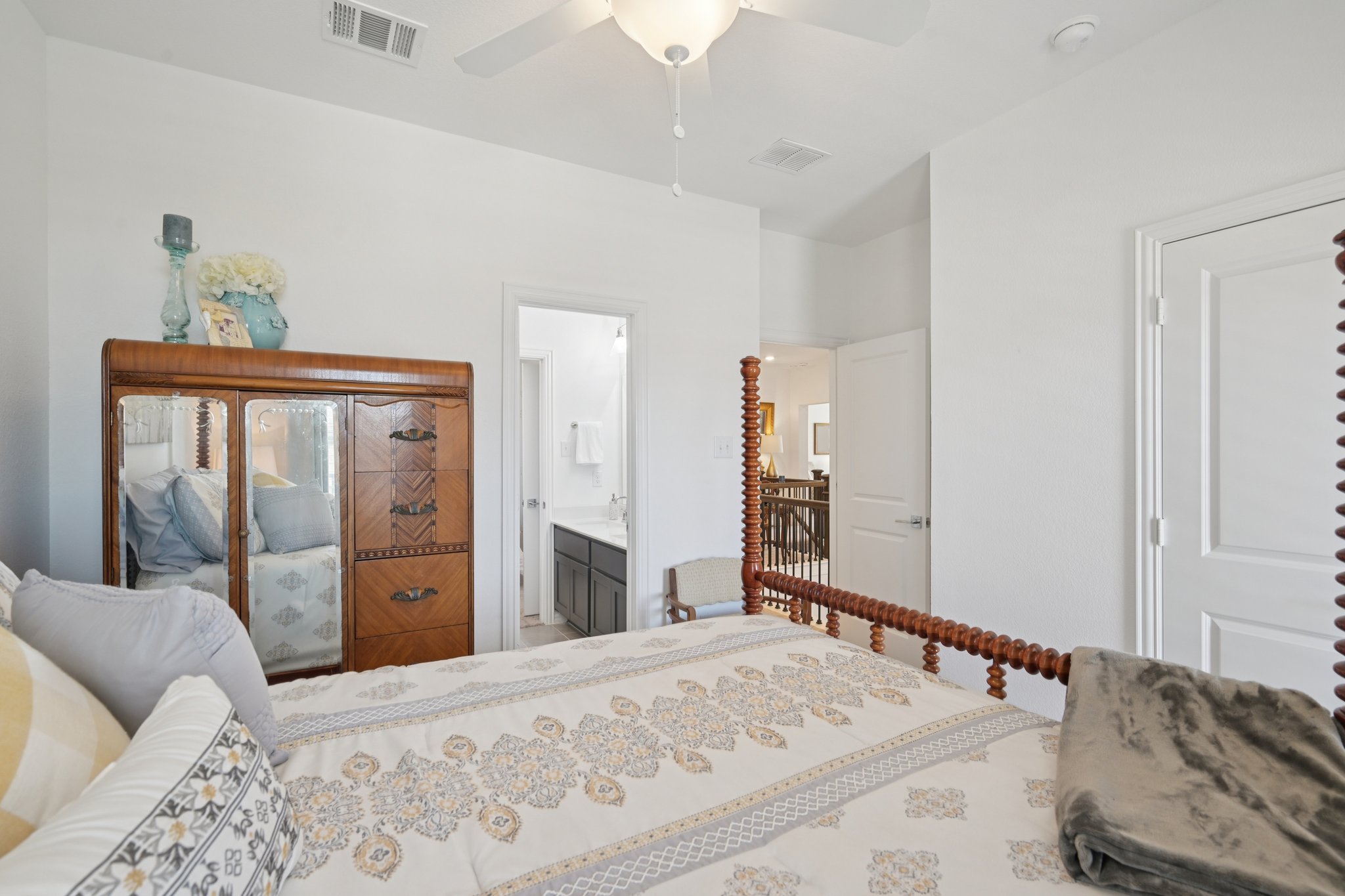 Everglades Dr-S2802-050.jpg