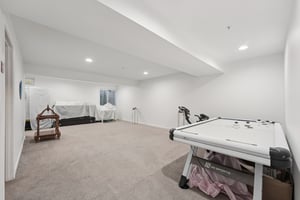 Lydia Dr-S1110-031.jpg