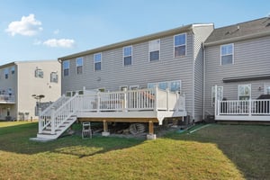 Lydia Dr-S1110-038.jpg