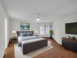 015 virtually staged.jpeg