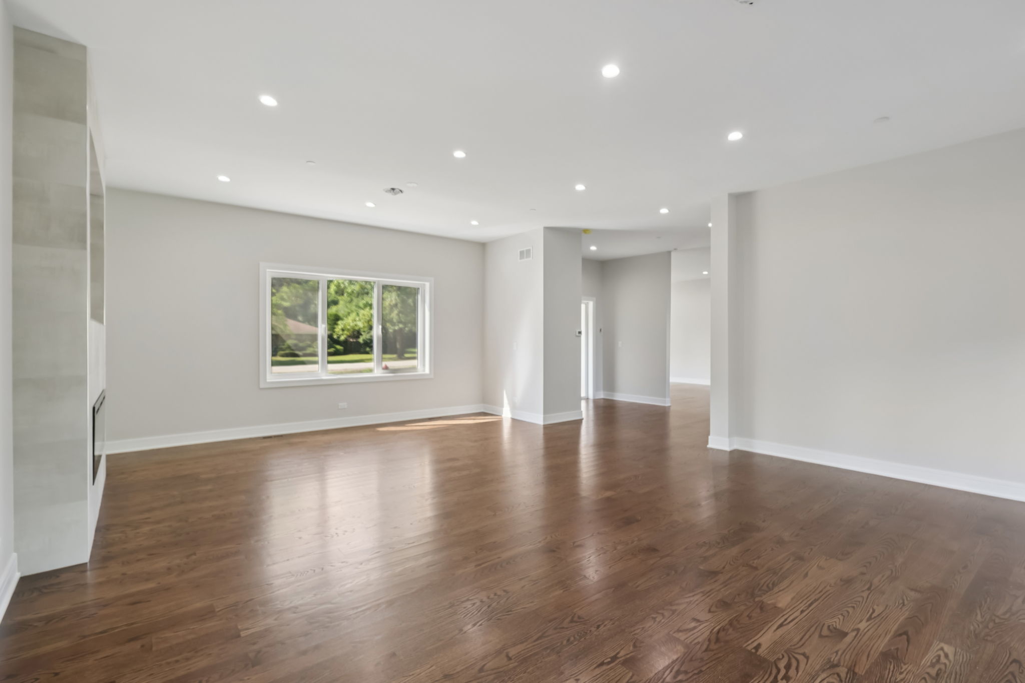 Walnut Cir-S1408-006