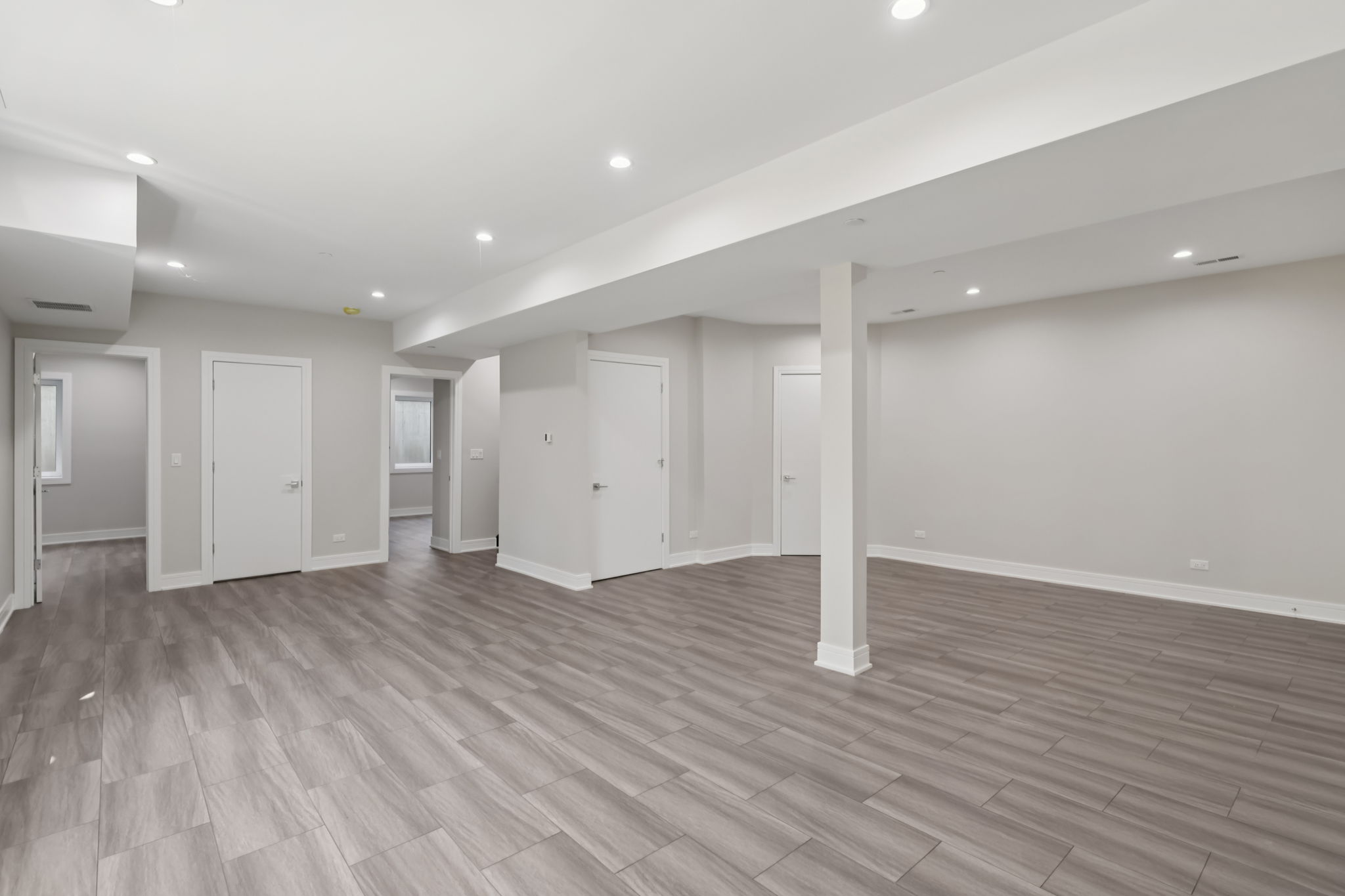 Walnut Cir-S1408-033