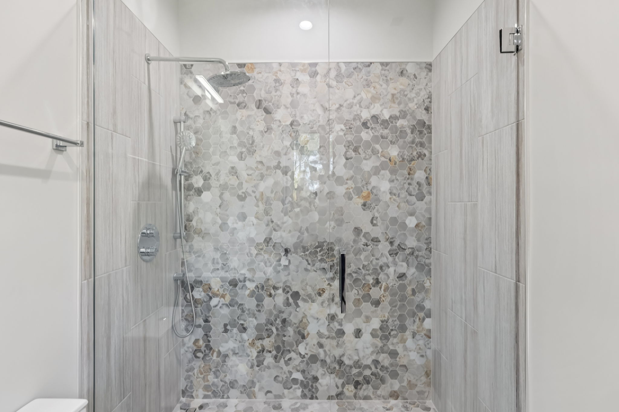 Walnut Cir-S1408-038