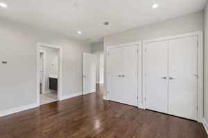 Walnut Cir-S1408-018