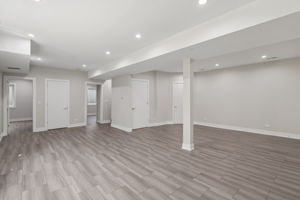 Walnut Cir-S1408-033