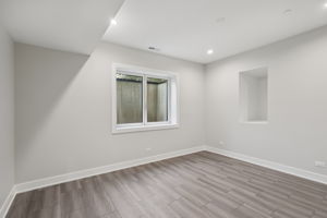 Walnut Cir-S1408-034