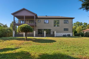 Walnut Cir-S1408-045
