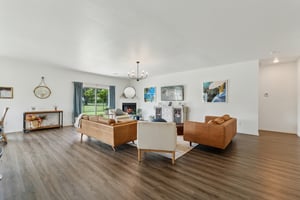 1745 Fairway Dr_013.jpg