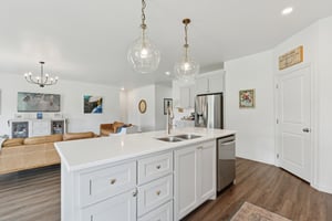 1745 Fairway Dr_026.jpg