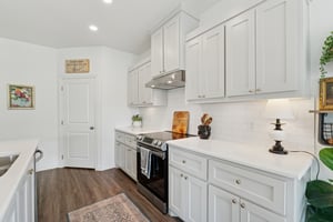 1745 Fairway Dr_027.jpg