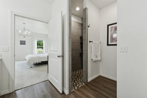 1745 Fairway Dr_040.jpg